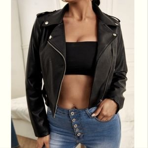 BEBE⚫️⚪️⚫️ Zip up ⚪️⚫️⚪️ Mix Media Vegan Leather Jacket by Bebe size small